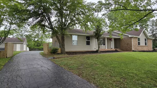 Gallatin, TN 37066,320 Lisa Ln