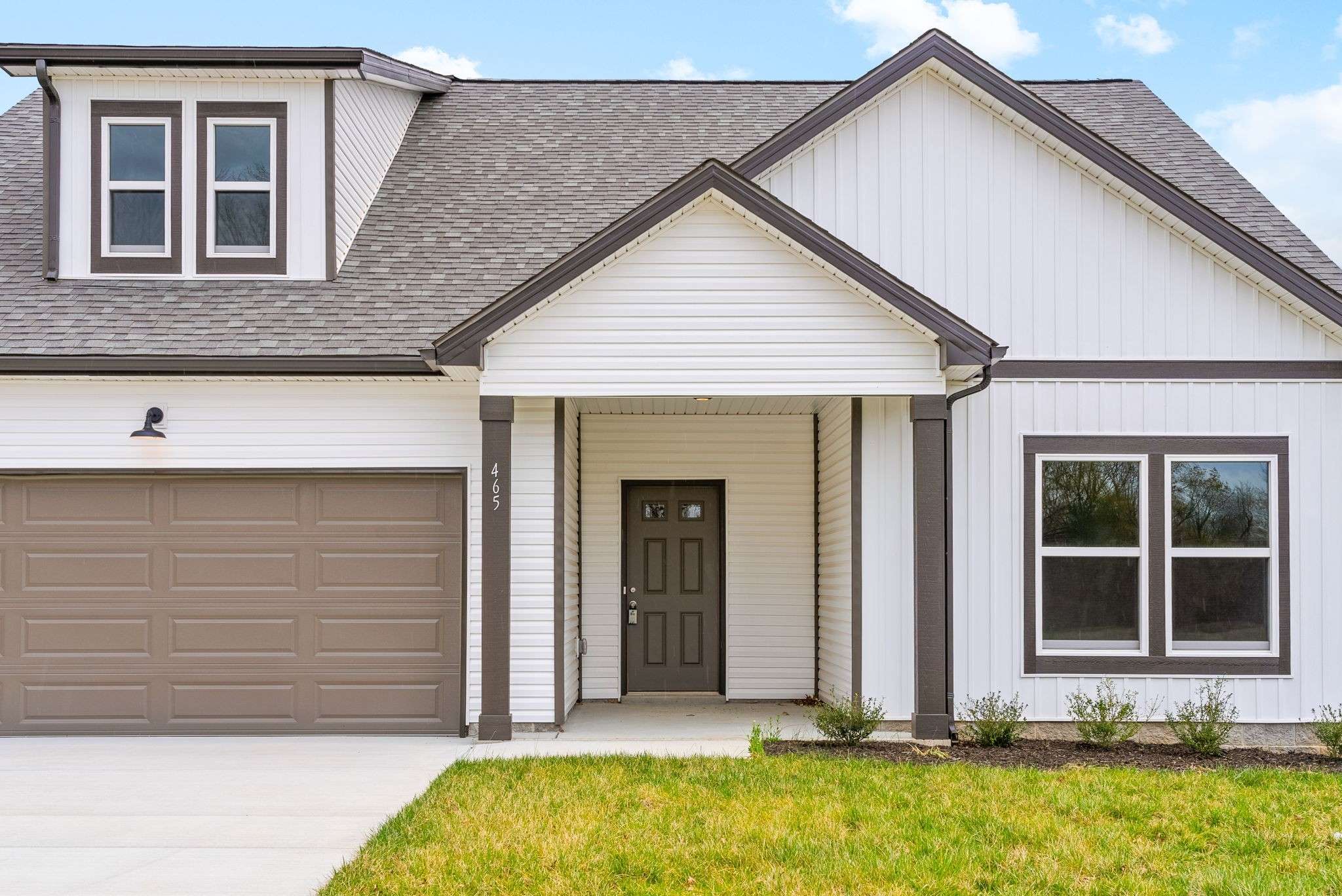 465 Herman Dr, Clarksville, TN 37042