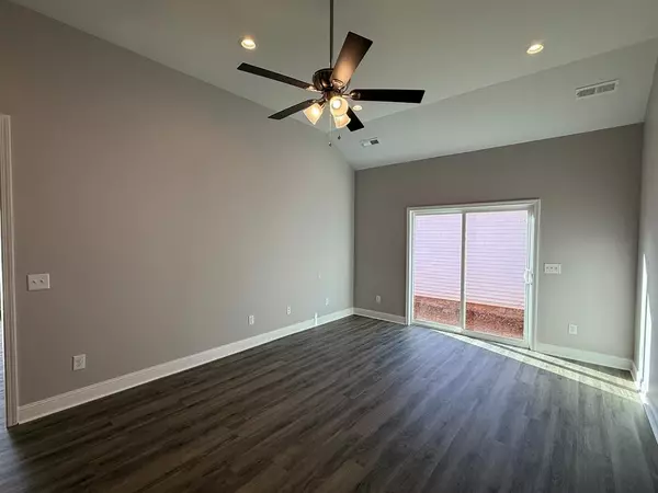 Hopkinsville, KY 42240,313 Talon Dr