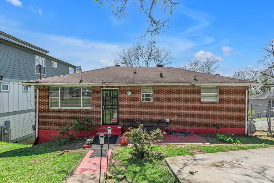 3223 Lincoln Ave, Nashville, TN 37218