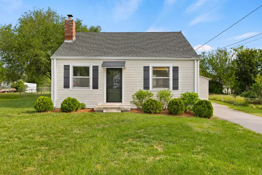 74 Peachtree St, Nashville, TN 37210