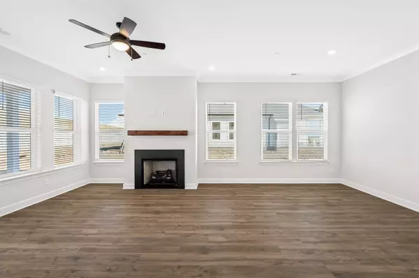 Thompsons Station, TN 37179,462 Buckwood Avenue #W