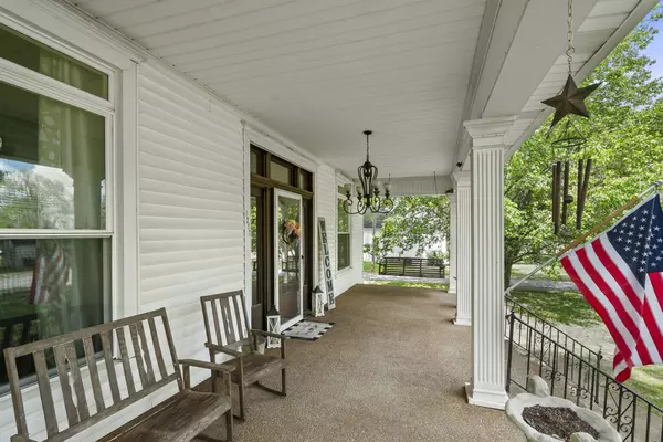 Orlinda, TN 37141,1217 E Church St