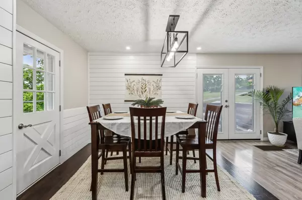 Charlotte, TN 37036,1257 Brummit Rd