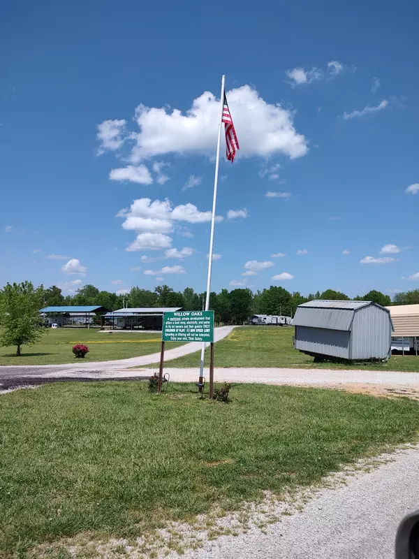 Decaturville, TN 38329,0 Willow Oaks Drive