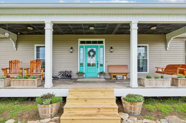 Columbia, TN 38401,2430 Santa Fe Pike