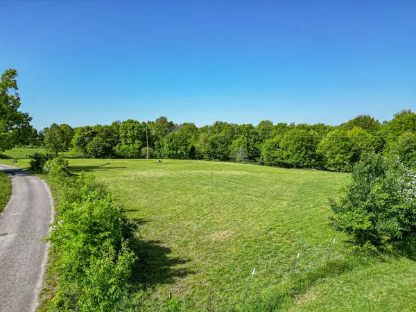 Mount Pleasant, TN 38474,8870 William and Earl Road