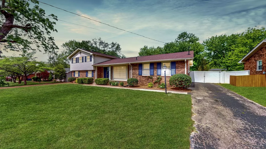 4534 Baton Rouge Dr, Hermitage, TN 37076