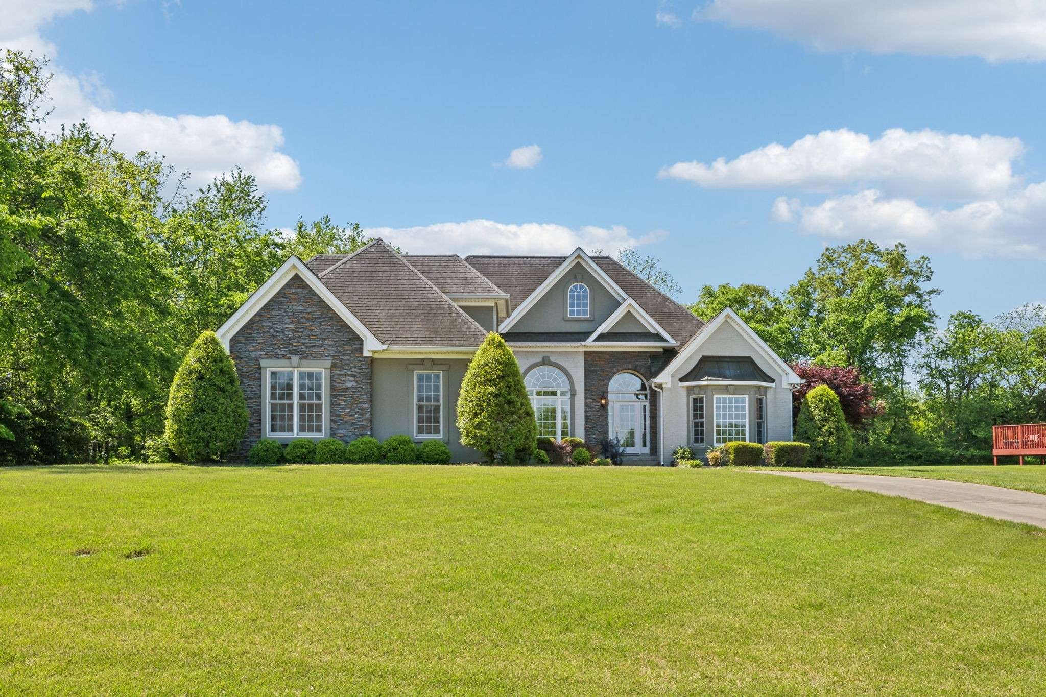 Clarksville, TN 37043,417 Lake Pointe Dr