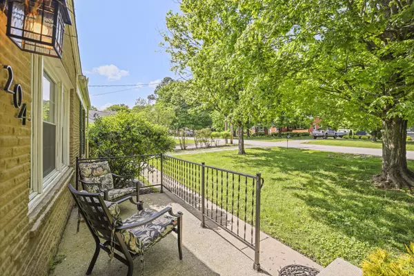 Franklin, TN 37064,204 James Ave