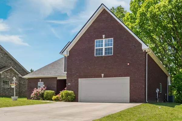 Ashland City, TN 37015,1045 Grace Meade