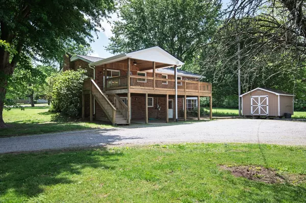 Cottontown, TN 37048,920 Shun Pike