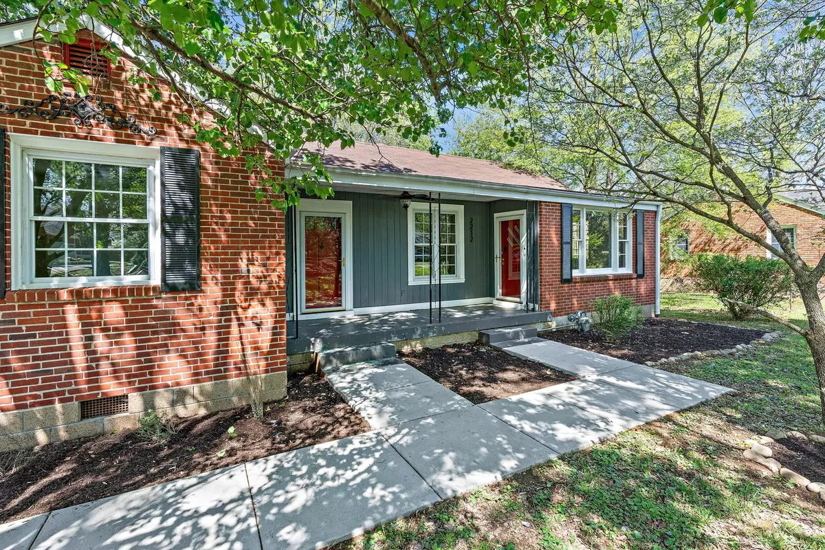Nashville, TN 37216,2212 Stratford Ave