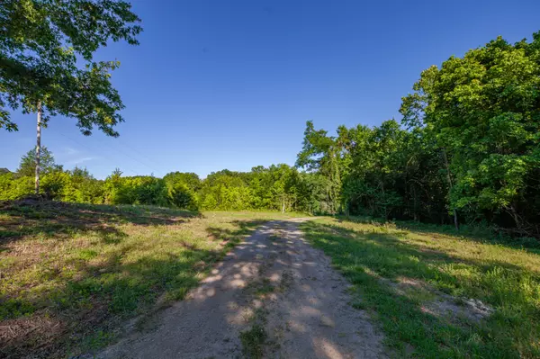 Petersburg, TN 37144,304 Fuss Hollow Rd