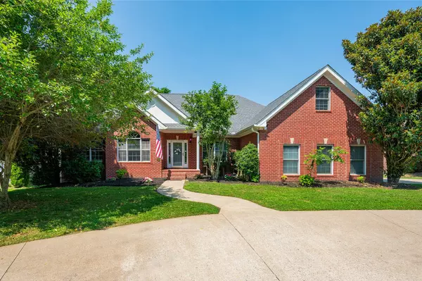 1212 Lake Rise Overlook,  Gallatin,  TN 37066