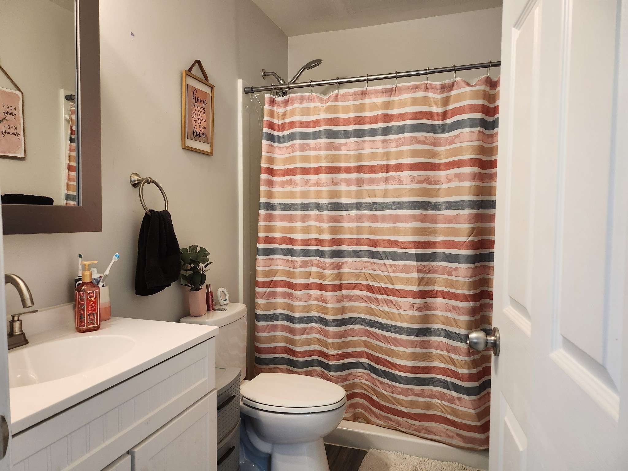 Waverly, TN 37185,207 Merideth Ave