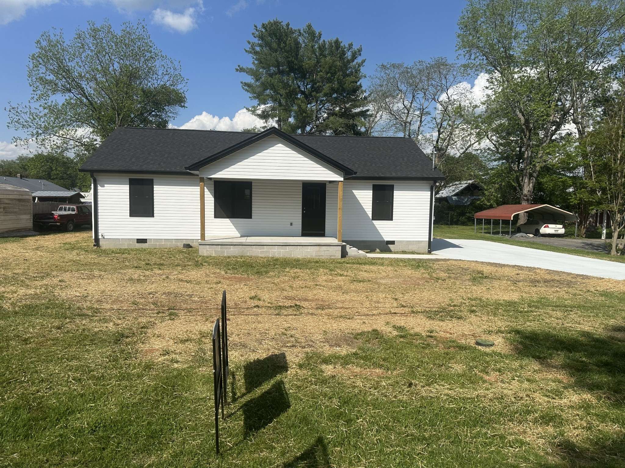 104 Willow St #N, Cowan, TN 37318