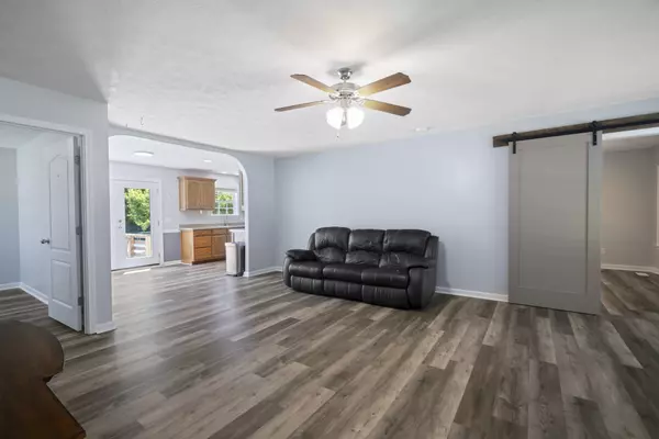 Columbia, TN 38401,6241 Eskew Dr