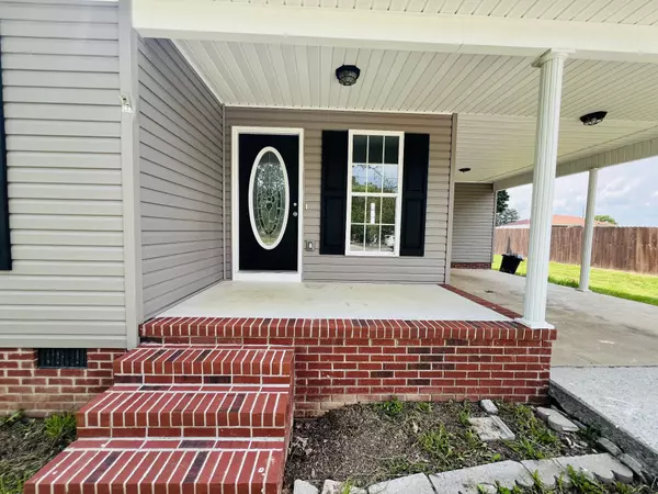 Fayetteville, TN 37334,3 Chapman Ln