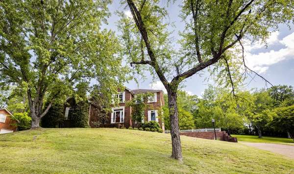 5720 Templegate Dr, Nashville, TN 37221
