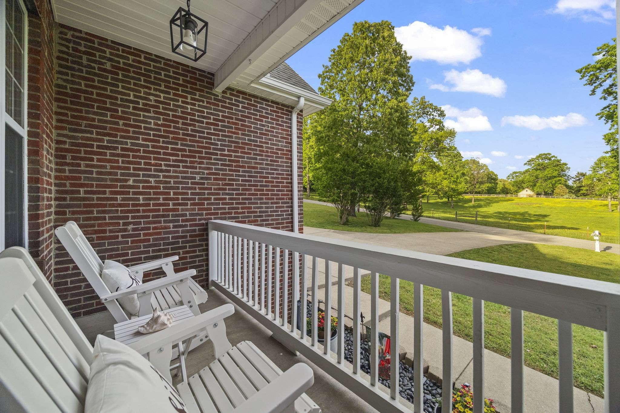 Dickson, TN 37055,1497 N Hummingbird Ln