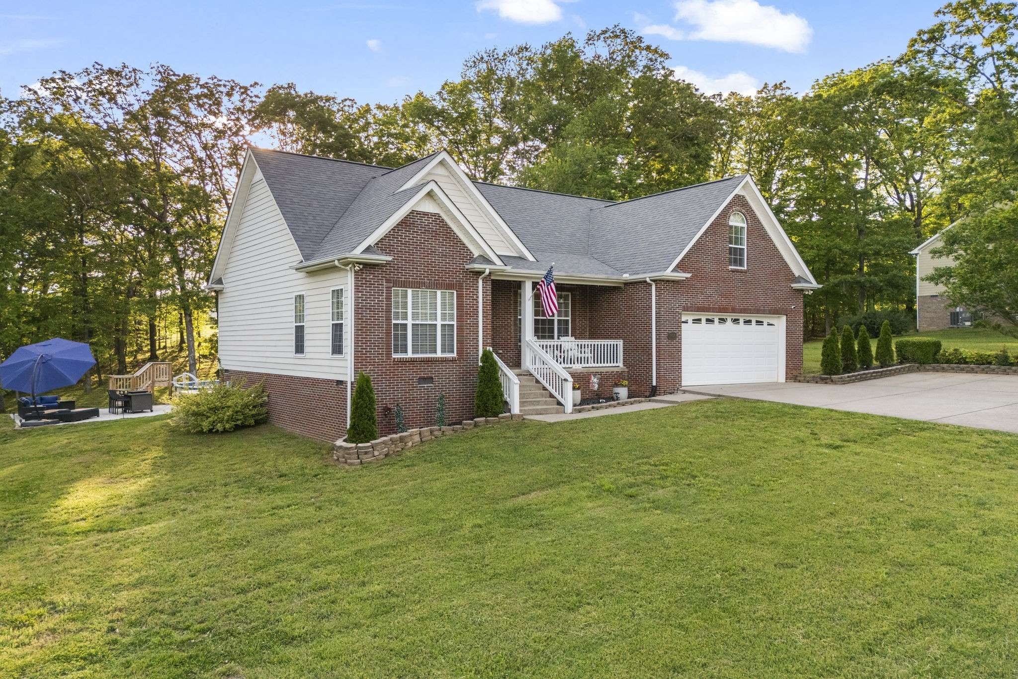 Dickson, TN 37055,1497 N Hummingbird Ln