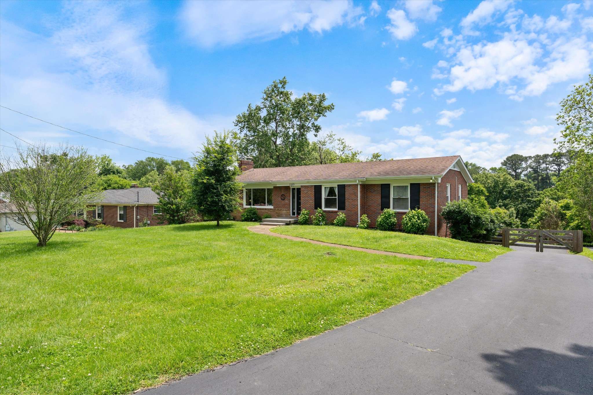 Nashville, TN 37214,2305 Selma Ave