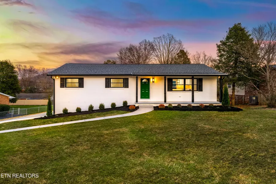 5216 Winfield Lane, Knoxville, TN 37921