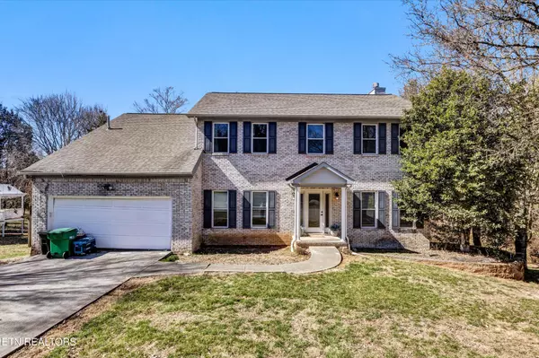 8464 Mecklenburg Court, Knoxville, TN 37923