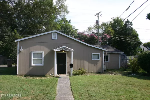 Knoxville, TN 37917,322 E Burwell Ave