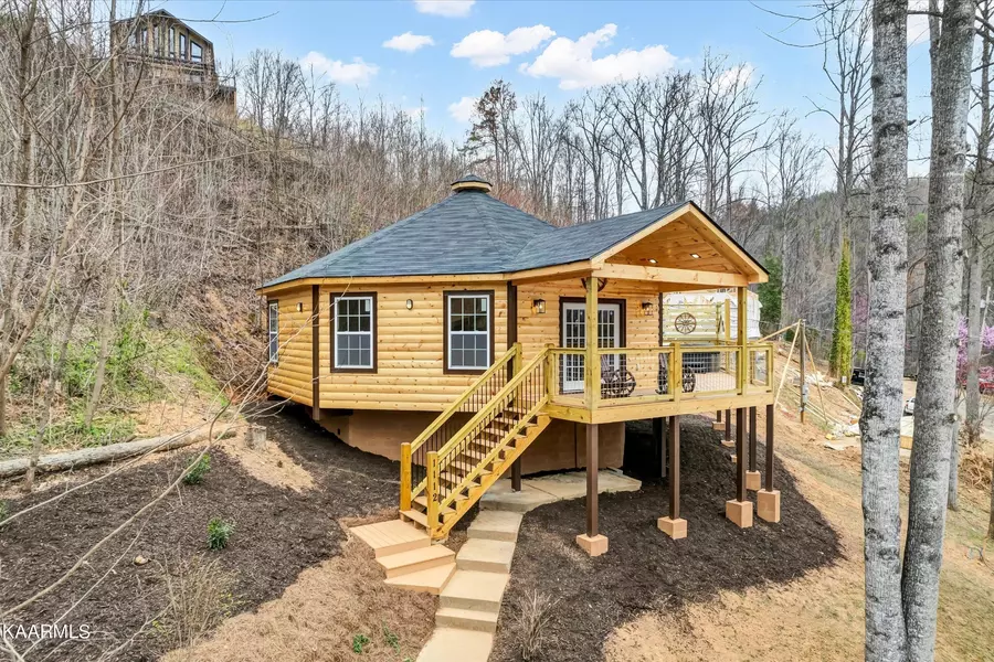 1112 Villa Drive, Gatlinburg, TN 37738