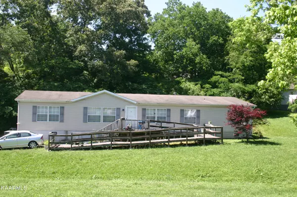 716 Byrd St, Clinton, TN 37716