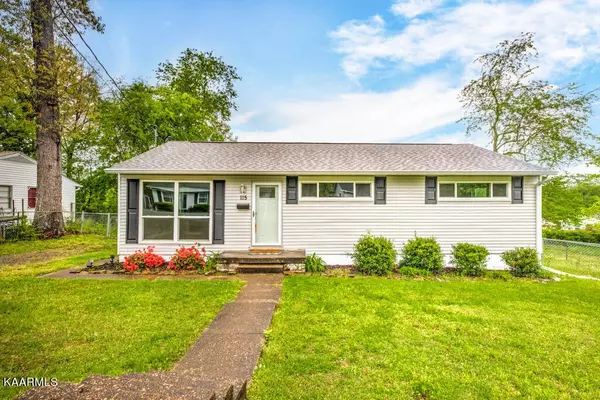 115 W Arrowwood Rd, Oak Ridge, TN 37830