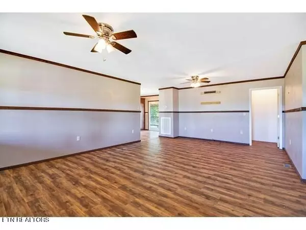 Deer Lodge, TN 37726,108 Standing Rock Rd