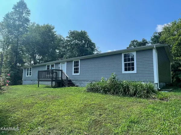 Lancing, TN 37770,131 Rich Rd