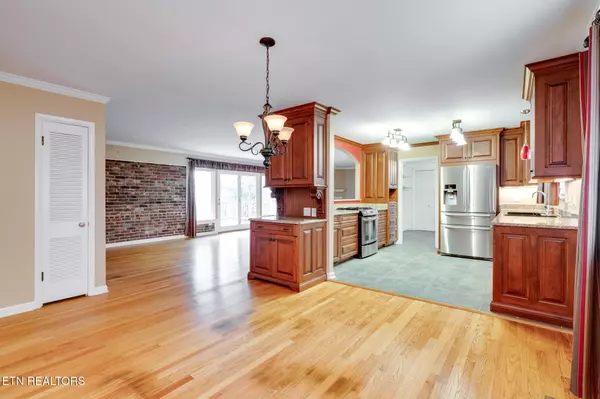 Chattanooga, TN 37415,4702 Hunter Trl Tr