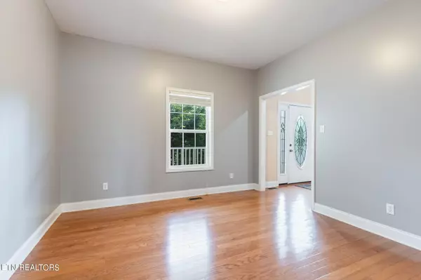 Maryville, TN 37801,4233 Old Niles Ferry Rd