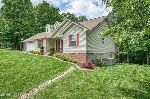 196 Daybreak Lane, Crossville, TN 38571