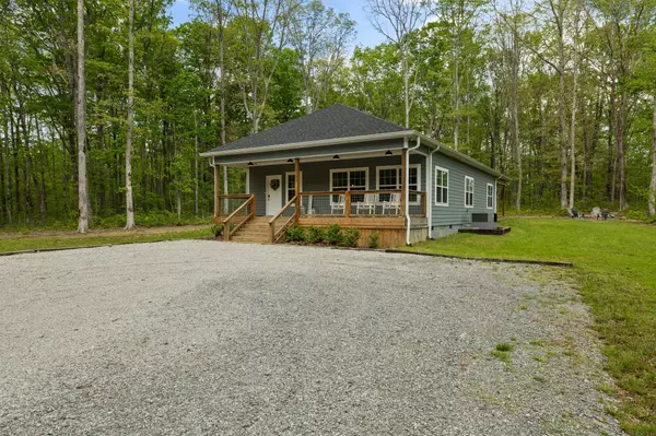 1150 Laurel Lake Dr, Monteagle, TN 37356