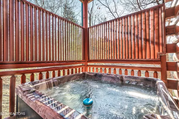 Sevierville, TN 37862,2310 Boulder Way