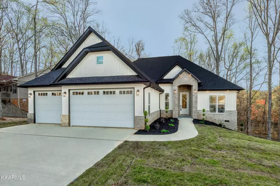 226 Gadusi Way, Loudon, TN 37774