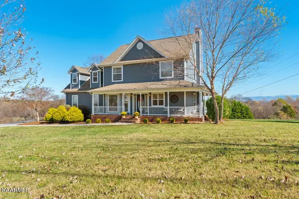 2582 W Meadow Road W Rd, Greenback, TN 37742
