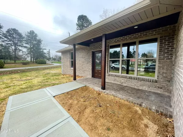 Crossville, TN 38572,1001 Kaw Circle