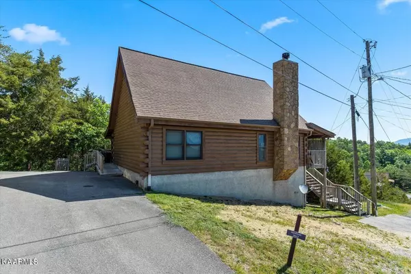 2622 Camden Way, Sevierville, TN 37876