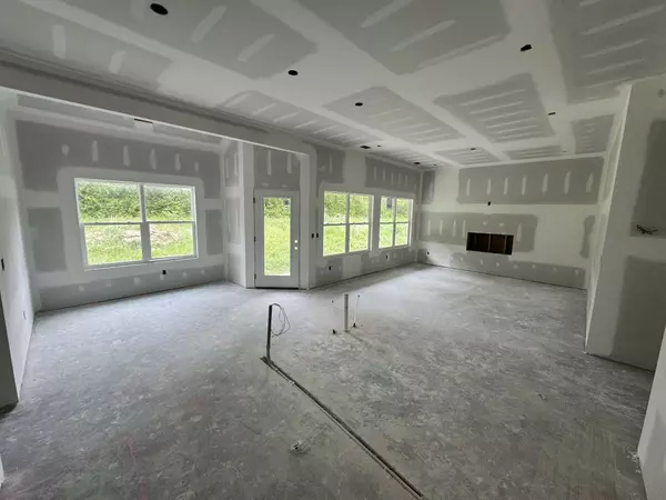 Baxter, TN 38544,121 Reece Rd