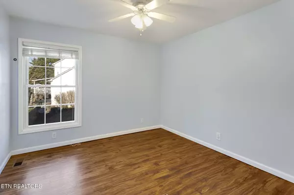 Clinton, TN 37716,111 Dalton Lane