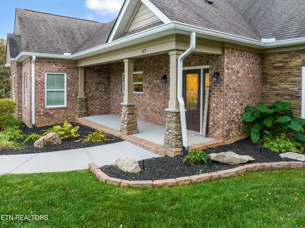Lenoir City, TN 37772,169 Mckaymie Lane