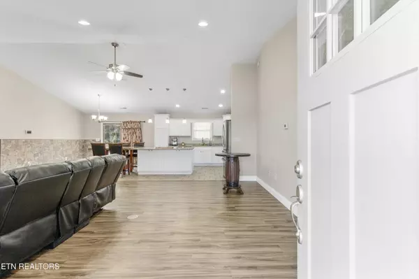 Sevierville, TN 37876,1217 Rachel St