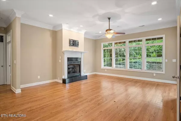 Lenoir City, TN 37772,2382 Mountain Drive