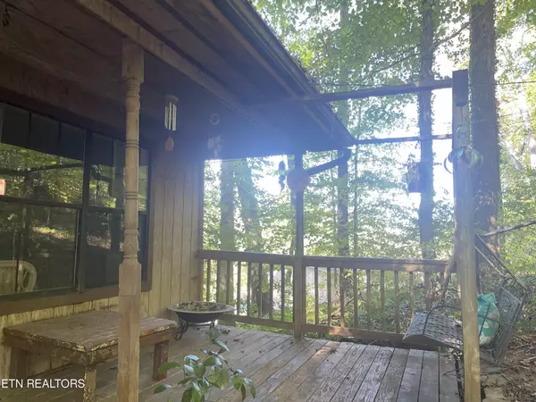 Clinton, TN 37716,330 Melton Hill Drive
